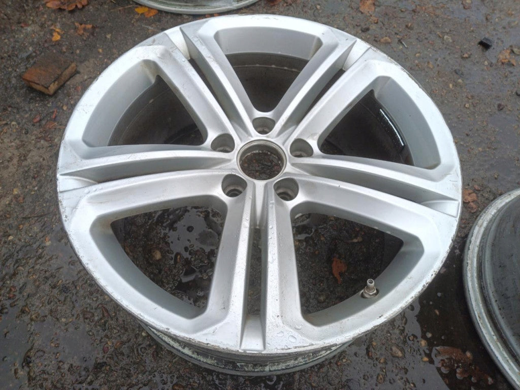 1x Alufelge 18 Zoll 8.0" 5x112 VW I Rim Wheel FEL4619648999bh