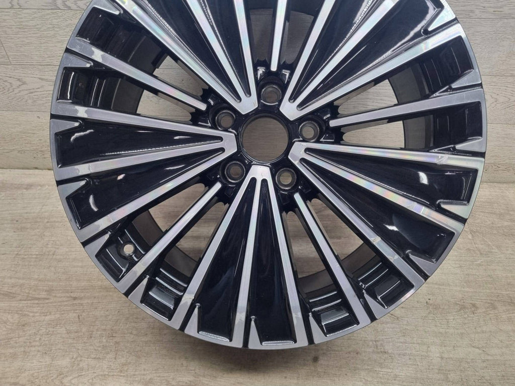 1x Alufelge 18 Zoll 5x112 Glanz 571601025K VW Tiguan Rim Wheel FEL6356220754xo