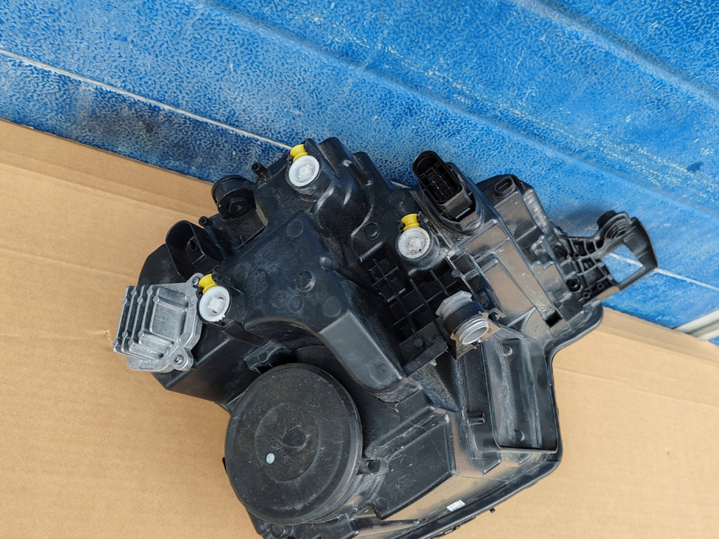 Frontscheinwerfer Skoda Karoq 57B941009 LED Vorderseite Scheinwerfer Headlight SCH8733708938yy