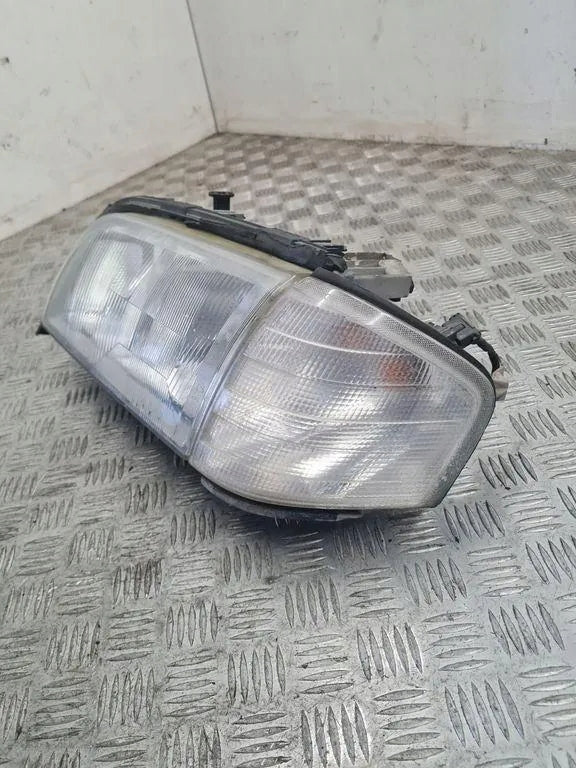 Frontscheinwerfer Mercedes-Benz A2028261180 Links Scheinwerfer Headlight SCH5804615685qj