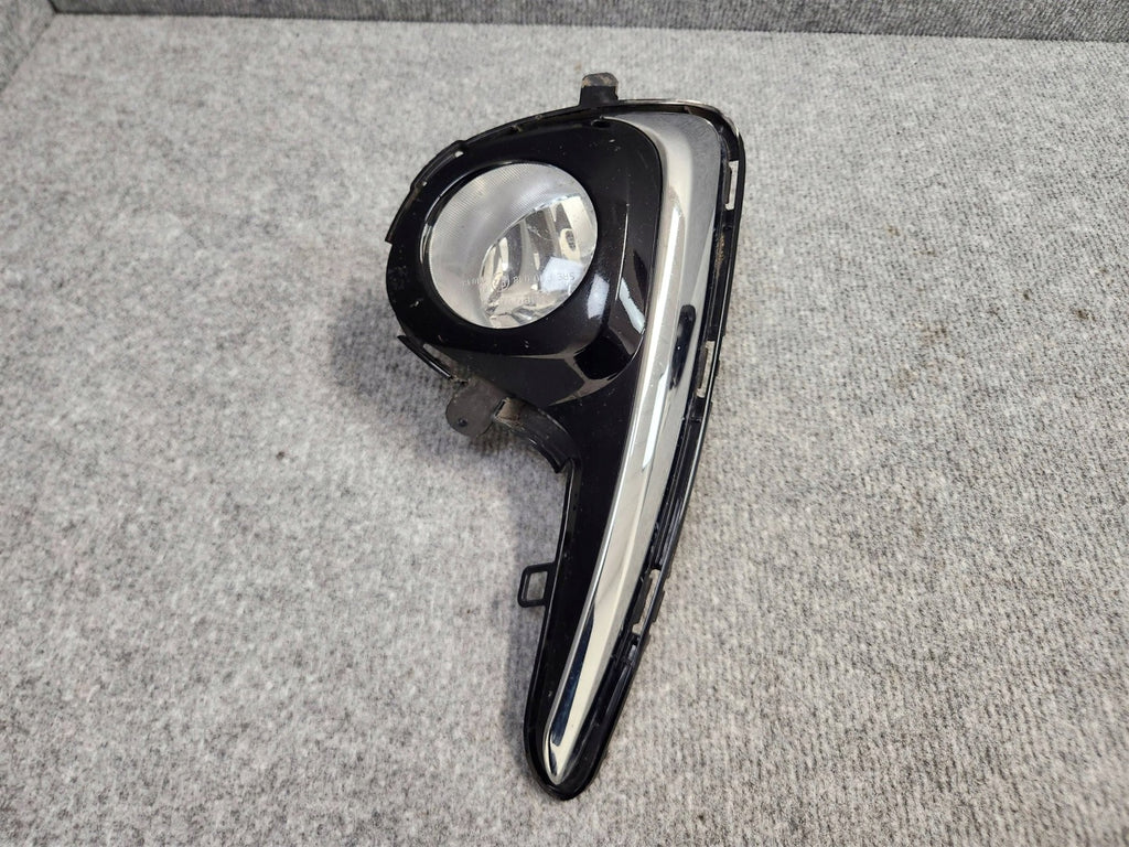 Frontscheinwerfer Toyota Yaris 8121002110SCZ 900064908121002110 Rechts Headlight SCH9888940424bs