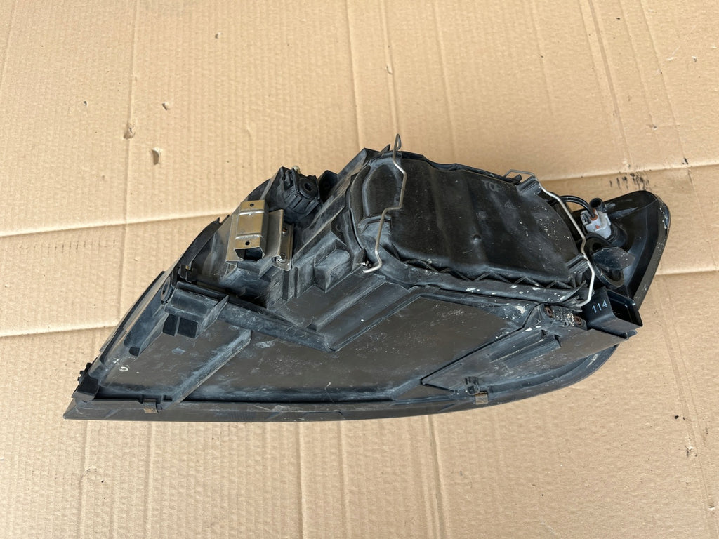 Frontscheinwerfer Volvo V50 30678917 Xenon Rechts Scheinwerfer Headlight SCH6186141818wl