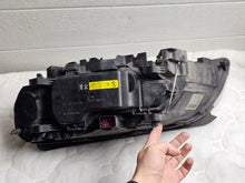 Laden Sie das Bild in den Galerie-Viewer, Frontscheinwerfer Volvo Xc70 31214348 Rechts Scheinwerfer Headlight SCH2838926694vh