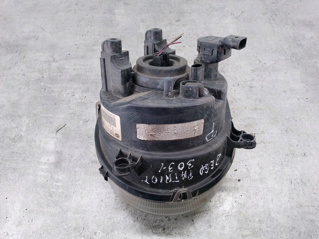 Frontscheinwerfer Jeep Patriot 05303874AA Rechts Scheinwerfer Headlight SCH1527137500nc