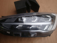 Laden Sie das Bild in den Galerie-Viewer, Frontscheinwerfer Ford Focus JX7B13E0015AE Rechts Scheinwerfer Headlight