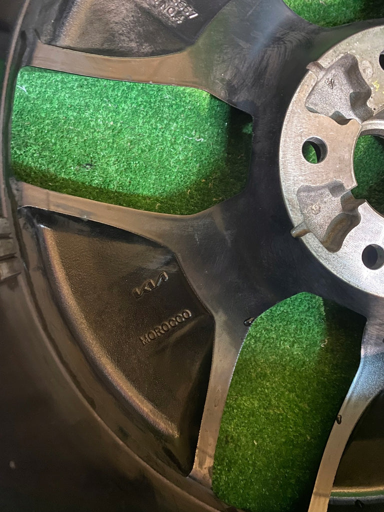 1x Alufelge 19 Zoll 7.5" 5x114.3 51ET 52910-CJ360 Kia Rim Wheel