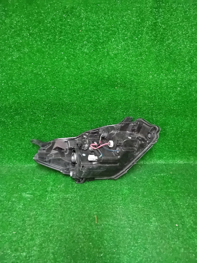 Frontscheinwerfer Toyota Yaris Ein Stück (Rechts oder Links) Headlight SCH3818886889cf