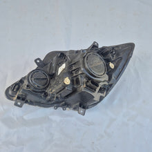 Laden Sie das Bild in den Galerie-Viewer, Frontscheinwerfer Mercedes-Benz Sprinter A9068202461 Rechts Headlight SCH7009259453wa
