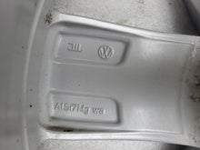 Laden Sie das Bild in den Galerie-Viewer, 1x Alufelge 17 Zoll 6.5" 5x112 41ET 3G0071497B VW Passat Touran Rim Wheel FEL8017527735iu