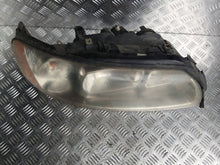Load image into Gallery viewer, Frontscheinwerfer Volvo V70 II 30698836 Rechts Scheinwerfer Headlight