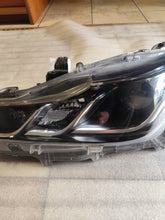 Load image into Gallery viewer, Frontscheinwerfer Toyota Corolla 8115002T31 LED Links Scheinwerfer Headlight SCH3587455843na