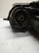 Laden Sie das Bild in den Galerie-Viewer, Frontscheinwerfer Mercedes-Benz W211 Bi-Xenon Rechts Scheinwerfer Headlight SCH4149411583mq