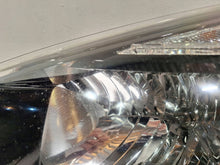 Laden Sie das Bild in den Galerie-Viewer, Frontscheinwerfer Opel Vivaro B 260607934R Links Scheinwerfer Headlight