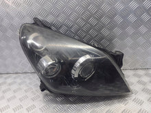 Laden Sie das Bild in den Galerie-Viewer, Frontscheinwerfer Opel Astra H 160277 Rechts Scheinwerfer Headlight SCH5551579342ye
