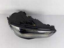 Laden Sie das Bild in den Galerie-Viewer, Frontscheinwerfer Audi A3 8V0941006C Xenon Rechts Scheinwerfer Headlight SCH2064317808do