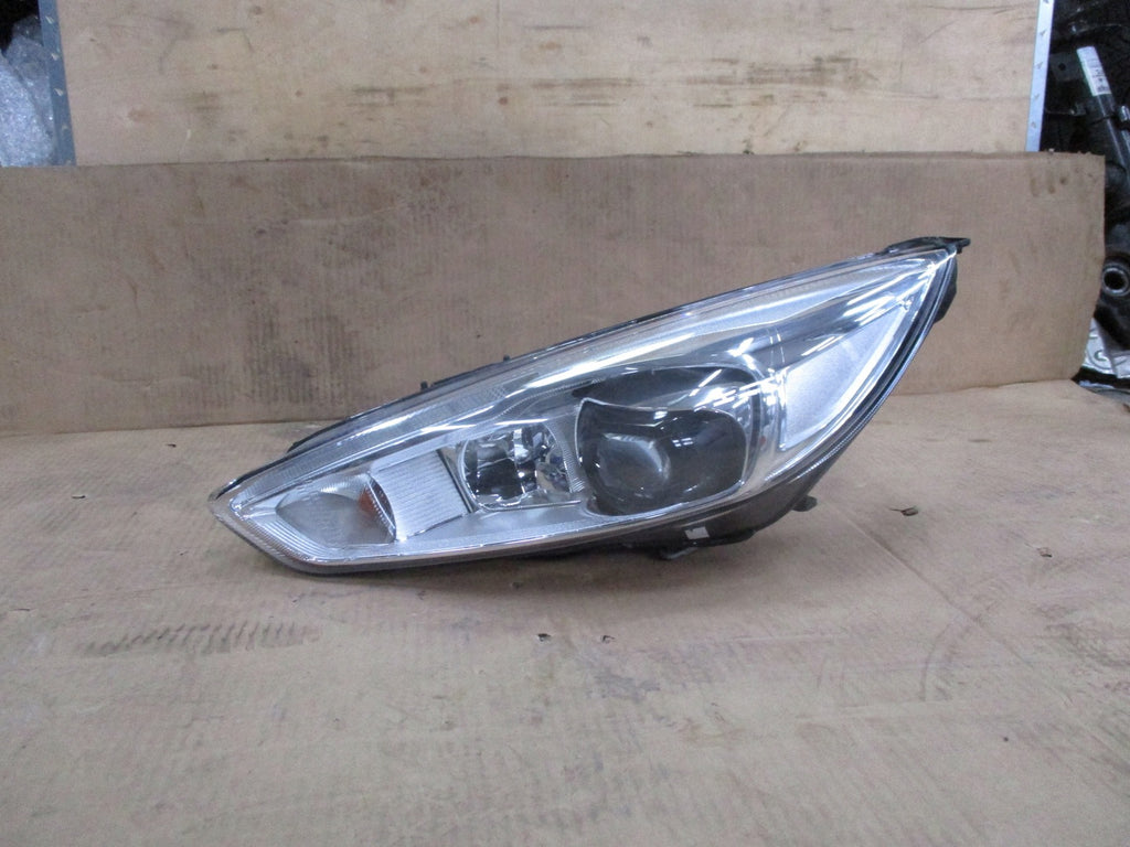 Frontscheinwerfer Ford Focus E15B-13D155-AB Xenon Links Scheinwerfer Headlight