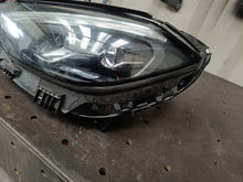 Laden Sie das Bild in den Galerie-Viewer, Frontscheinwerfer Mercedes-Benz W206 A2069060703 LED Links Headlight SCH8962927692kn