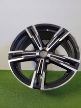 Load image into Gallery viewer, 1x Alufelge 18 Zoll 7.5" 5x112 25ET 8746631 BMW G21 G20 Rim Wheel FEL2468563407iz