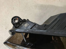 Load image into Gallery viewer, Frontscheinwerfer Audi Q5 80A941035E Links Scheinwerfer Headlight