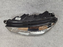 Laden Sie das Bild in den Galerie-Viewer, Frontscheinwerfer Skoda Fabia IV 6VB941015B LED Links Scheinwerfer Headlight SCH6832189367lr