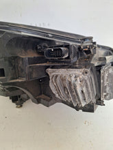 Laden Sie das Bild in den Galerie-Viewer, Frontscheinwerfer Mercedes-Benz W222 A2229060702 LED Rechts oder Links