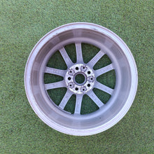 Laden Sie das Bild in den Galerie-Viewer, 1x Alufelge 17 Zoll 7.5" 5x112 30ET 6883520 BMW 3 G21 G20 Rim Wheel FEL4889752193qg