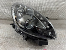 Laden Sie das Bild in den Galerie-Viewer, Frontscheinwerfer Alfa Romeo Giulietta 00505530730 Xenon Rechts Headlight SCH6649905704vc