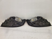 Load image into Gallery viewer, Frontscheinwerfer Volvo S40 V50 31299617 31299618 Xenon Rechts oder Links SCH7837834143ax