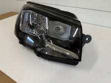 Laden Sie das Bild in den Galerie-Viewer, Frontscheinwerfer VW Transporter Caravelle 90073565 7E1941016AD Rechts Headlight SCH3655936111um