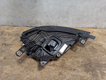 Laden Sie das Bild in den Galerie-Viewer, Frontscheinwerfer Opel Astra 9855316580 Links Scheinwerfer Headlight SCH7039732479zk