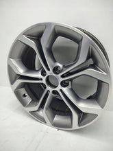 Laden Sie das Bild in den Galerie-Viewer, 1x Alufelge 18 Zoll 8.0" 5x120 43ET Glanz Graphit 6862889 BMW F26 X3 F25 Mg FEL4725362945ys