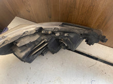 Laden Sie das Bild in den Galerie-Viewer, Frontscheinwerfer Honda Accord VIII Links Scheinwerfer Headlight