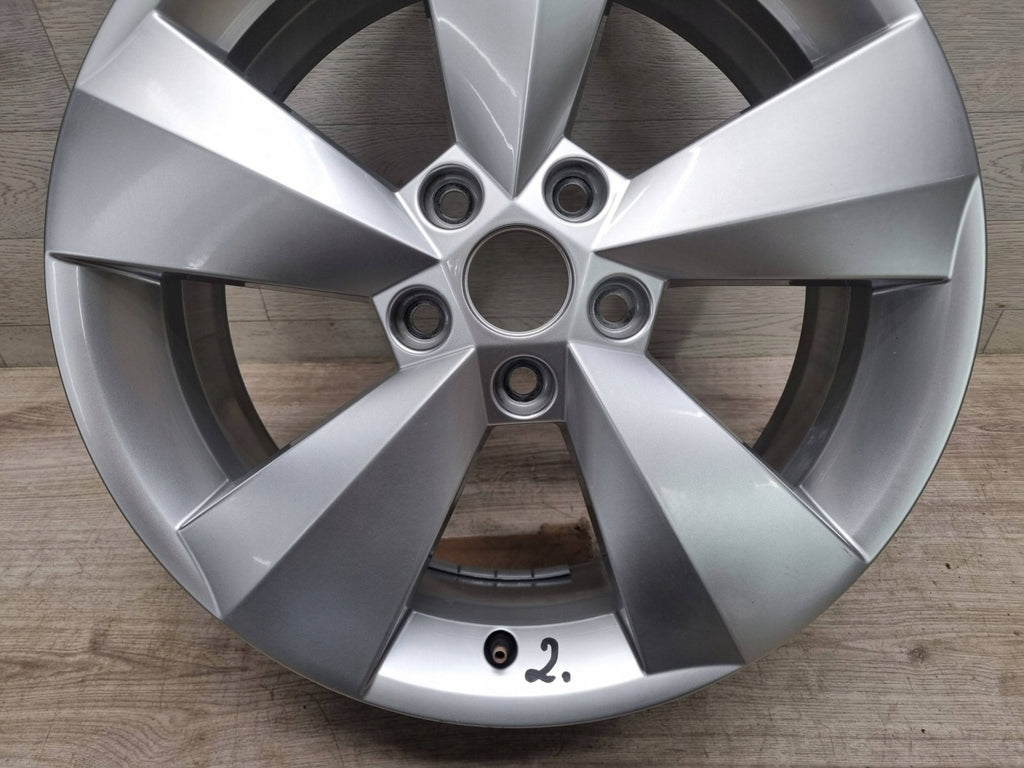 1x Alufelge 17 Zoll 6.5" 5x112 38ET Glanz Silber 565601025AA Skoda Kodiaq FEL4115197107wa