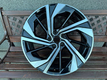 Laden Sie das Bild in den Galerie-Viewer, 1x Alufelge 20 Zoll 5x114.3 6UA6A Nissan Qashqai III J12 Rim Wheel FEL3163911962fe
