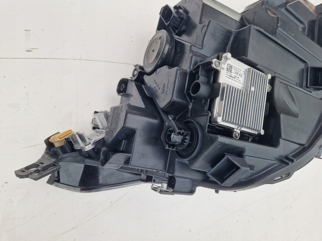 Frontscheinwerfer VW Golf VIII I 5H1941005 LED Ein Stück (Rechts oder Links) SCH8730083015eq