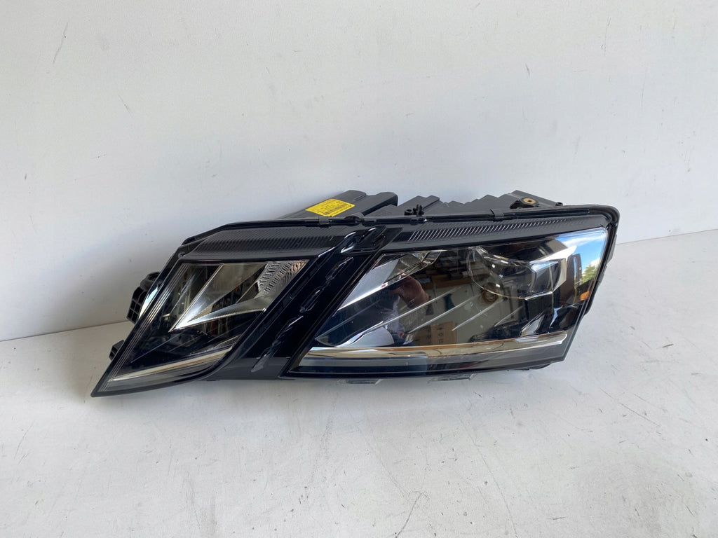 Frontscheinwerfer Skoda Octavia III 5E1941015D LED Links Scheinwerfer Headlight SCH2044523740on