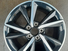 Load image into Gallery viewer, 1x Alufelge 17 Zoll 7.0" 5x114.3 50ET Glanz Schwarz PW457-02001 Toyota Auris FEL8529905221ze