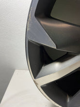 Load image into Gallery viewer, 1x Alufelge 20 Zoll 8.5" 5x112 38ET Glanz Graphit 5FJ601025E Seat Tarraco FEL8410899681kg