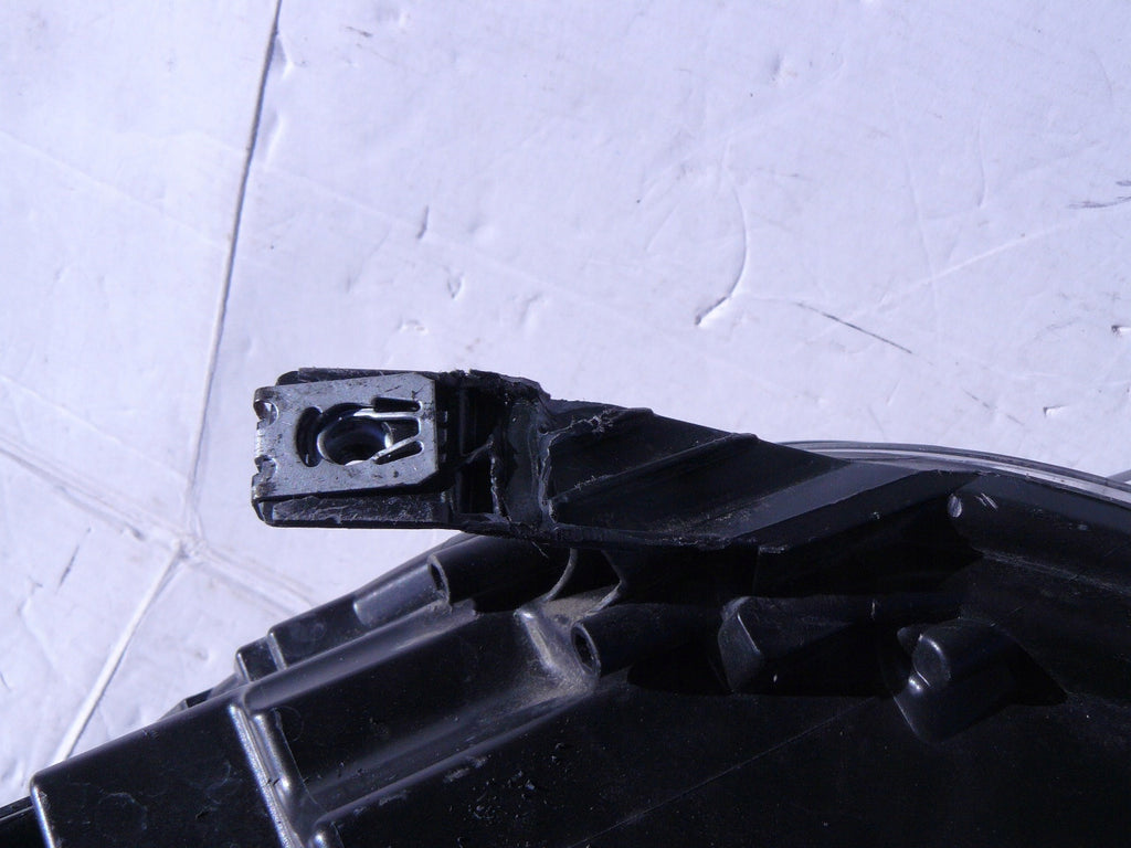 Frontscheinwerfer Dacia Duster 260101133R Rechts Scheinwerfer Headlight