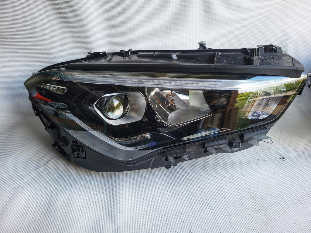 Frontscheinwerfer Mercedes-Benz Cla 1189062500 1189068400 LED Ein Satz Headlight SCH8470024823ge