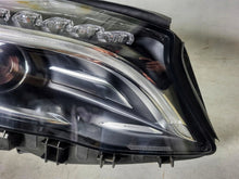 Laden Sie das Bild in den Galerie-Viewer, Frontscheinwerfer Mercedes-Benz X156 A1569061800 Bi-Xenon Rechts Headlight SCH1656167080pe