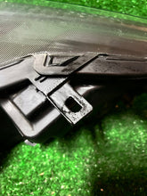 Load image into Gallery viewer, Frontscheinwerfer Toyota Yaris LED Links Scheinwerfer Headlight