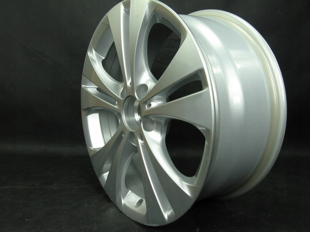 1x Alufelge 17 Zoll 7.5" 5x112 52,5ET Glanz Silber A2464010800 Mercedes-Benz Cla