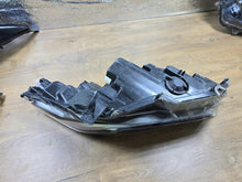Laden Sie das Bild in den Galerie-Viewer, Frontscheinwerfer Toyota IV Yaris LED Links Scheinwerfer Headlight SCH8796968706us