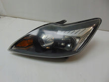Laden Sie das Bild in den Galerie-Viewer, Frontscheinwerfer Ford Focus 8M51-13D155-CD Links Scheinwerfer Headlight SCH2471200709pm