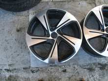 Laden Sie das Bild in den Galerie-Viewer, 1x Alufelge 19 Zoll 8.0" 5x112 49ET Audi A3 Rim Wheel FEL1067325865lv
