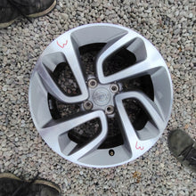 Laden Sie das Bild in den Galerie-Viewer, 1x Alufelge 16 Zoll 6.5" 4x108 20ET Glanz Silber Opel Crossland X Rim Wheel FEL8136964116nu