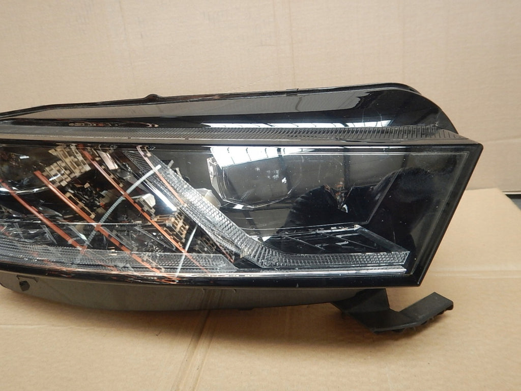 Frontscheinwerfer Skoda Octavia IV 5E4941016A LED Rechts Scheinwerfer Headlight SCH7158158983xd