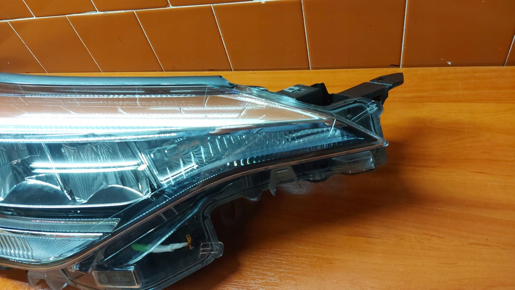 Frontscheinwerfer Toyota Chr C-Hr 81110-F4180 LED Rechts Scheinwerfer Headlight SCH3214389340px