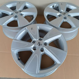 1x Alufelge 17 Zoll 7.5